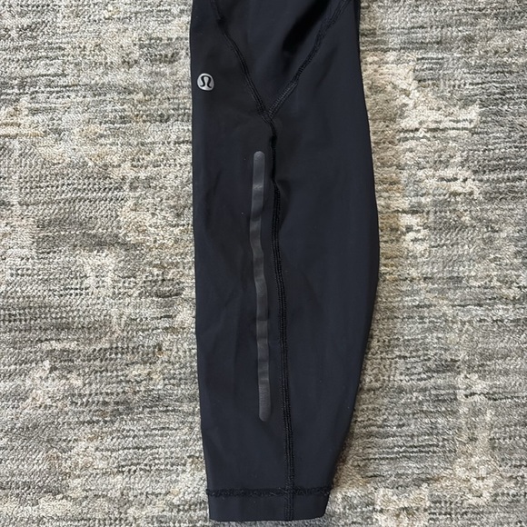 Lululemon Black Pants - size small - great condition - drawstring waist - Picture 5 of 7